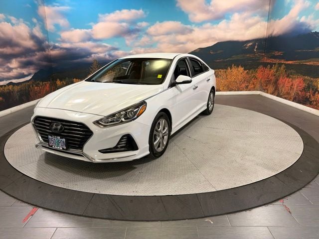 2018 Hyundai Sonata — interior view
