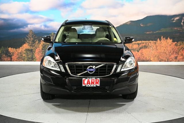 2011 Volvo XC60 — side profile view